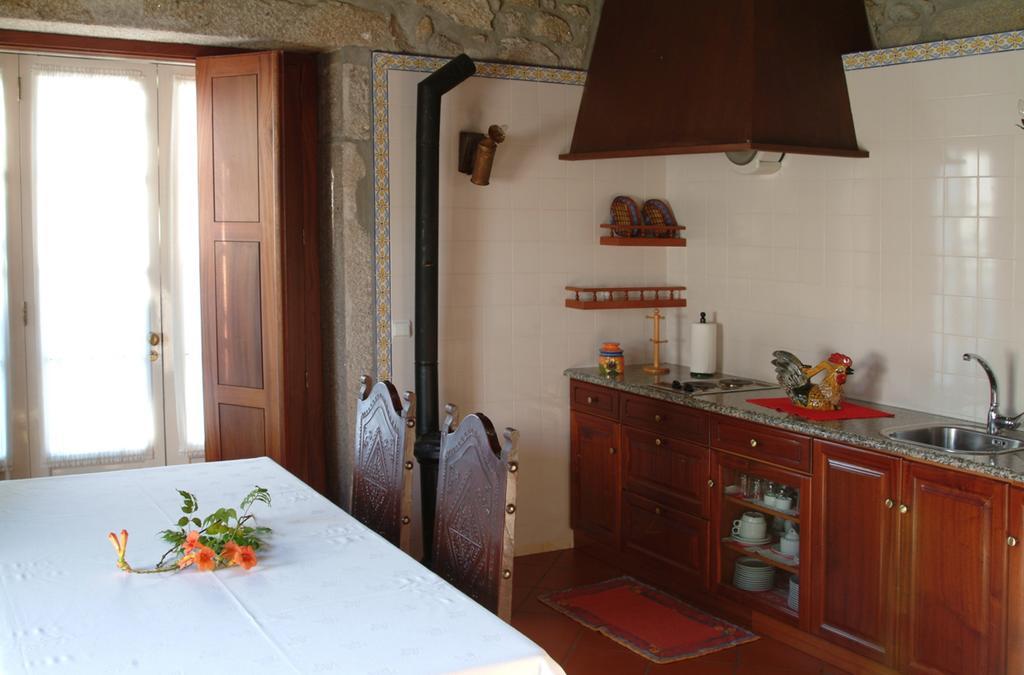 Quinta Do Vale Do Monte Guest House Viana do Castelo Rom bilde